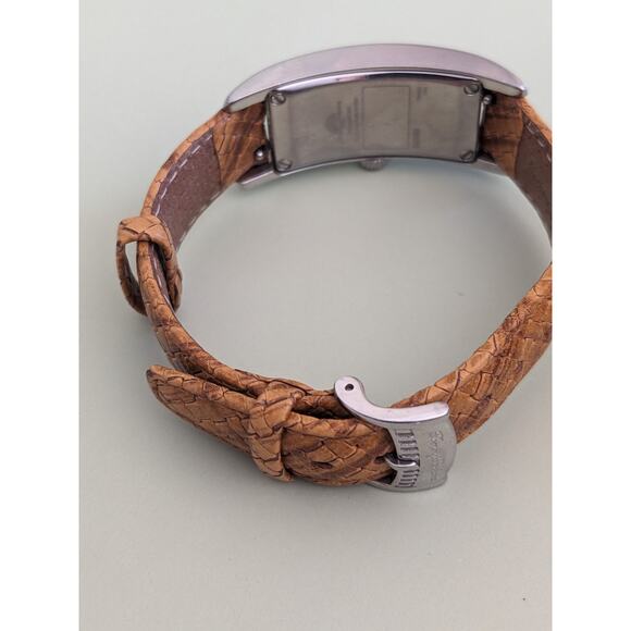 Tommy Bahama Swiss Quart Watch Tank Style Working - Picture 3 of 9